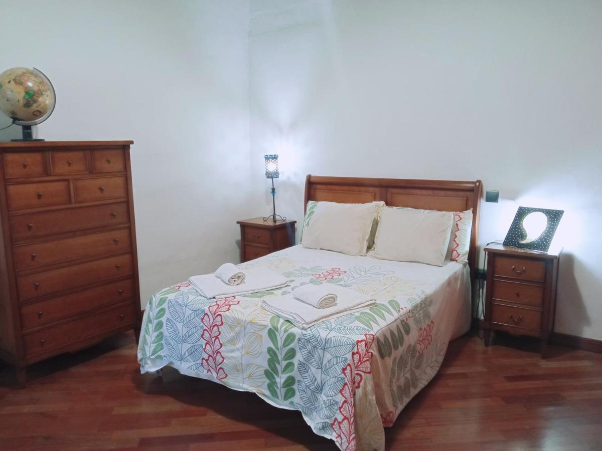 Apartamento La Almena 1 Junto A Plaza Mayor,2 Habitaciones, Parking Gratuito Caces Zewnętrze zdjęcie